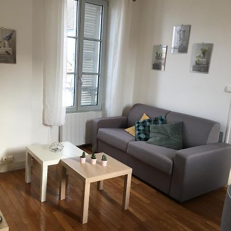 Flat Lägenhet Auxerre Exteriör bild