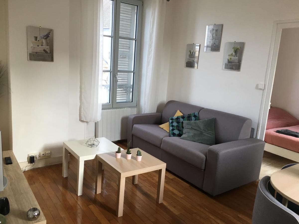 Flat Lägenhet Auxerre Exteriör bild